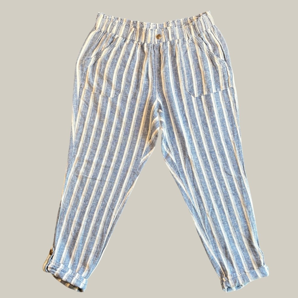SO Women Pants XL Blue White Linen Blend Striped Button Tab Cuffs Resort Coastal